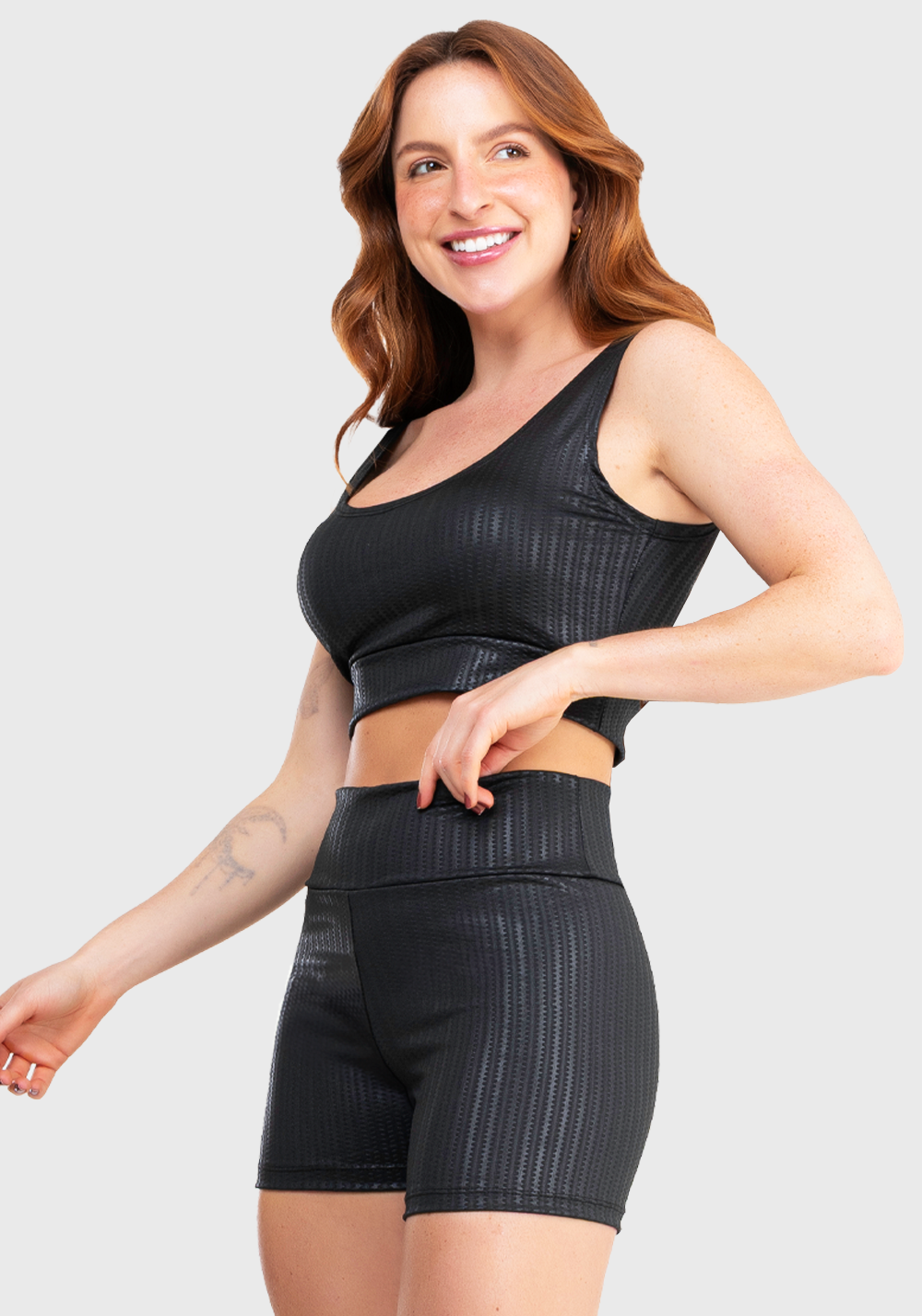 Conjunto Blackout Feminino Short e Top Preto