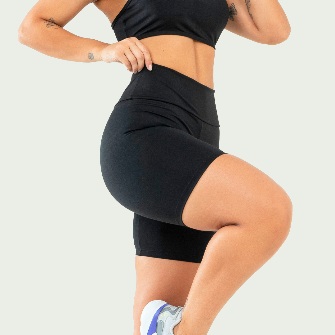 Short Fitness Feminino Básico Preto