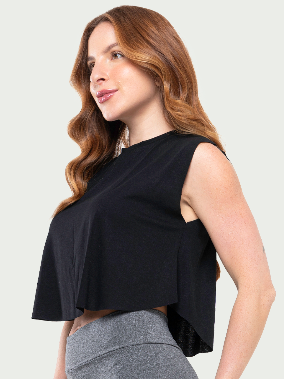 Regata Cropped Feminino Fitness Academia Preto