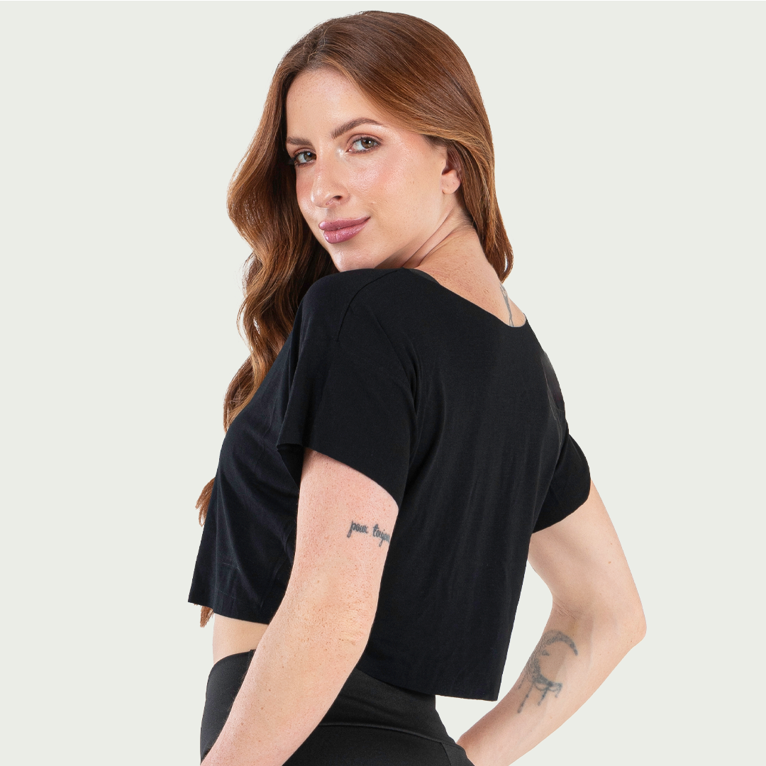 Cropped Feminino Fitness Básico Preto